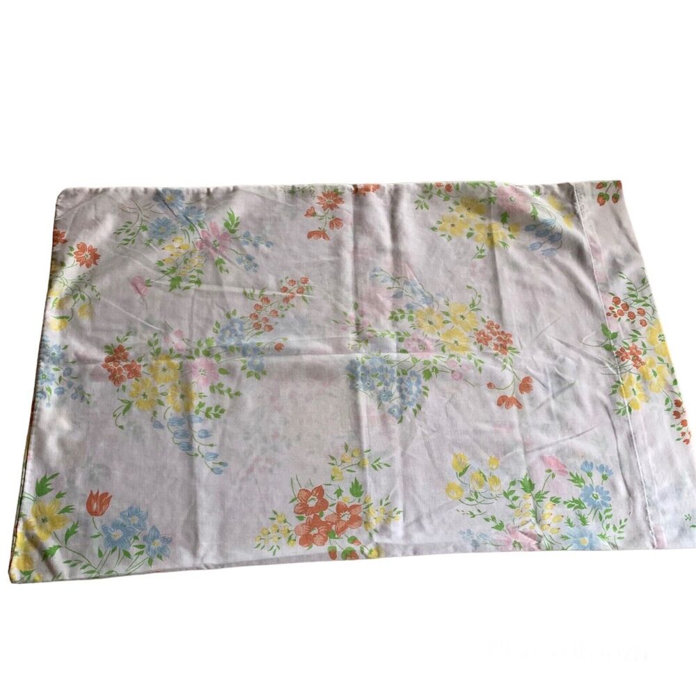 Vintage Cannon Monticello Floral Pillowcase Standard No Iron Muslin Cotton Poly